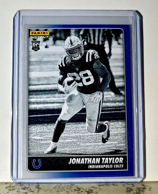 Jonathan Taylor 2020 Panini NFL #32 Black and White Rookies Card Colts 1 of 518 - Football Card Single