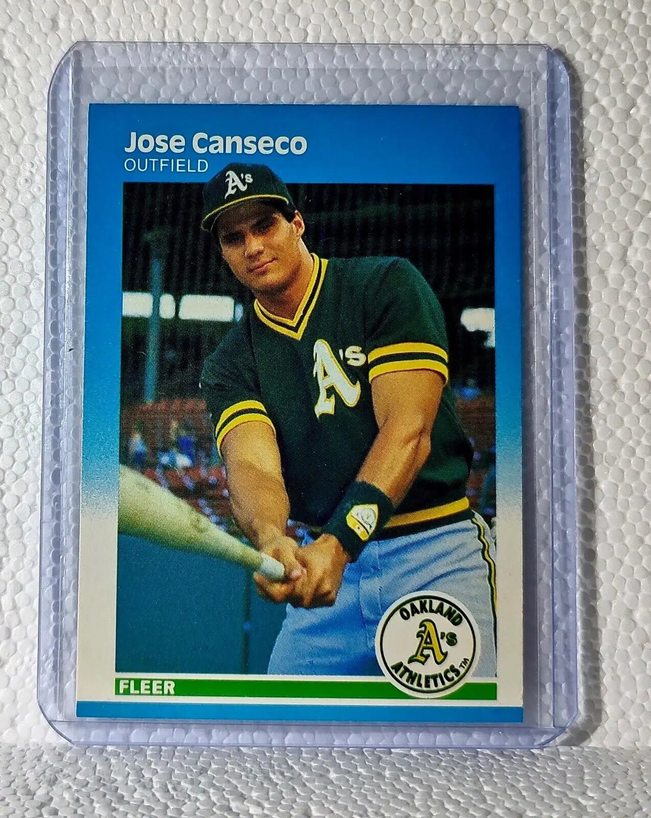 Jose Canseco 1987 Fleer MLB #389 Baseball Card Oakland Athletics - Baseball Card Single