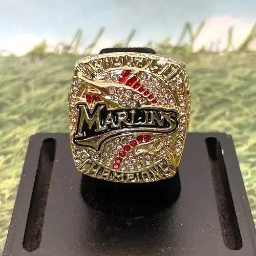 Josh Beckett - 2003 Florida Marlins World Series REPLICA Ring - Sports Memorabilia