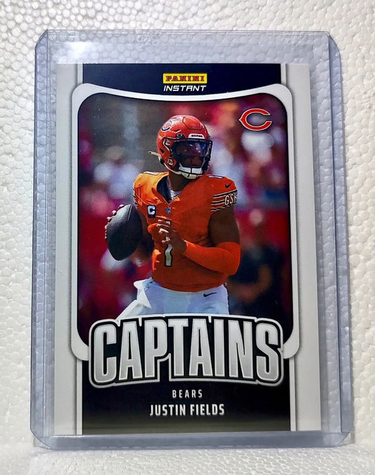 Justin Fields 2023 Panini NFL Captain #6 Football Card Chicago Bears 1/331 - Football Card Single