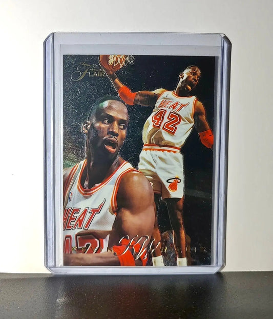 Kevin Willis 1995-96 Flair NBA #73 Card Miami Heat - Basketball Card Single