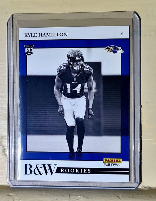 Kyle Hamilton 2022 Panini NFL Black & White Rookies #8 Football Card 1 of 649 - Football Card Single