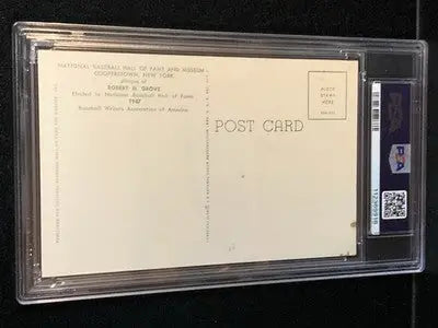 Left Grove Signed 1964 Date HOF Yellow Plaque PSA 4 DNA 7 AUTO Postcard - Sports Memorabilia