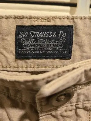 Levi Strauss & Co Cargo Shorts Mens 40 Khaki Multi Pocket Cotton Relaxed Fit - Apparel