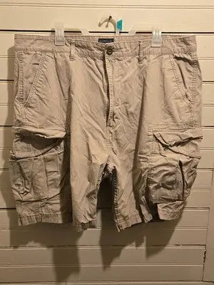 Levi Strauss & Co Cargo Shorts Mens 40 Khaki Multi Pocket Cotton Relaxed Fit - Apparel
