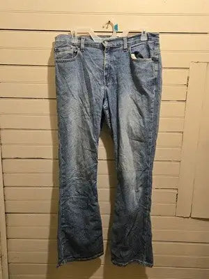 Levi Strauss Jeans Womens 12M Light Wash Bootcut Flared Faded Vintage Style - Apparel