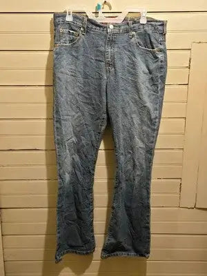 Levis 515 Jeans Womens 12 M Boot Cut Stretch Low Rise Light Wash Denim - Apparel