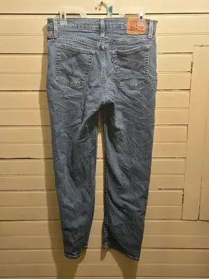 Levis Wedgie Straight Jeans Womens 28 Light Wash High Rise Button Fly Blue - Apparel