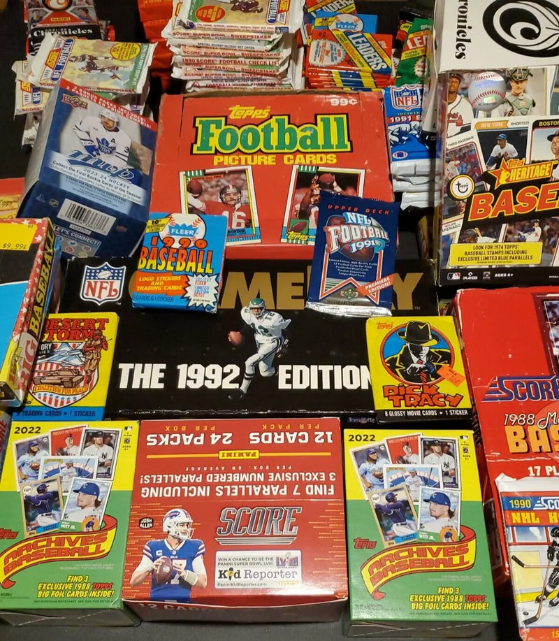 Lot of 400 multi/mixed-sport cards and non-sport trading cards in sealed packs - Sealed/Wax