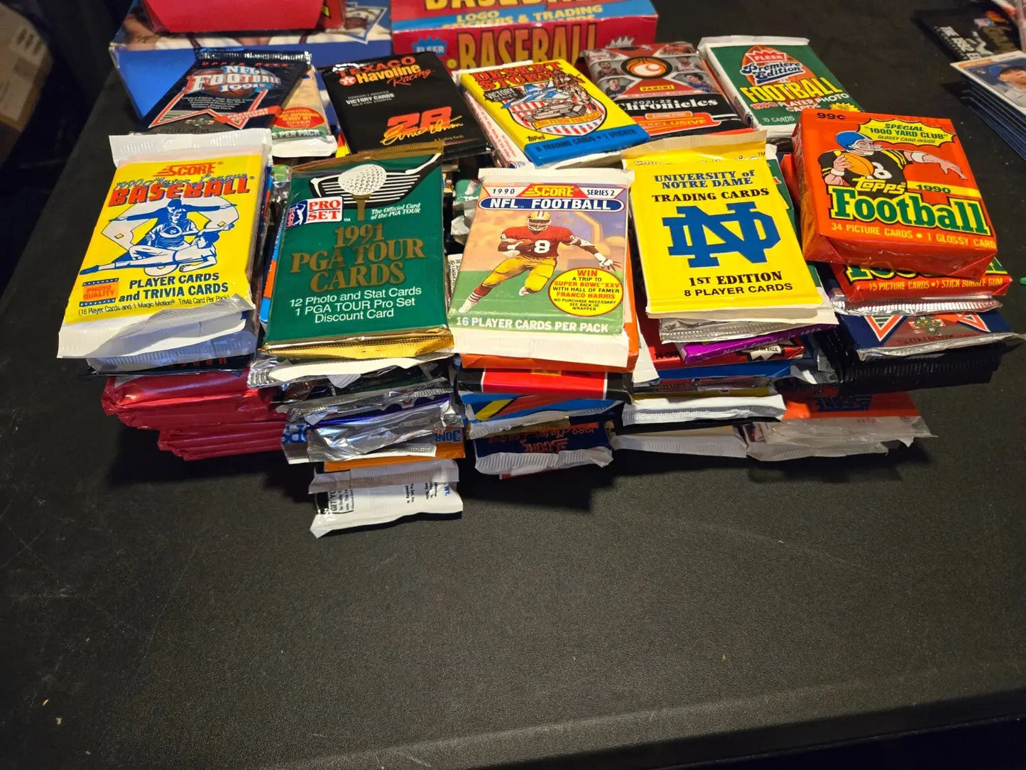 Lot of 700 multi/mixed-sport cards and non-sport trading cards in sealed pack - Mixed Sports Card Box