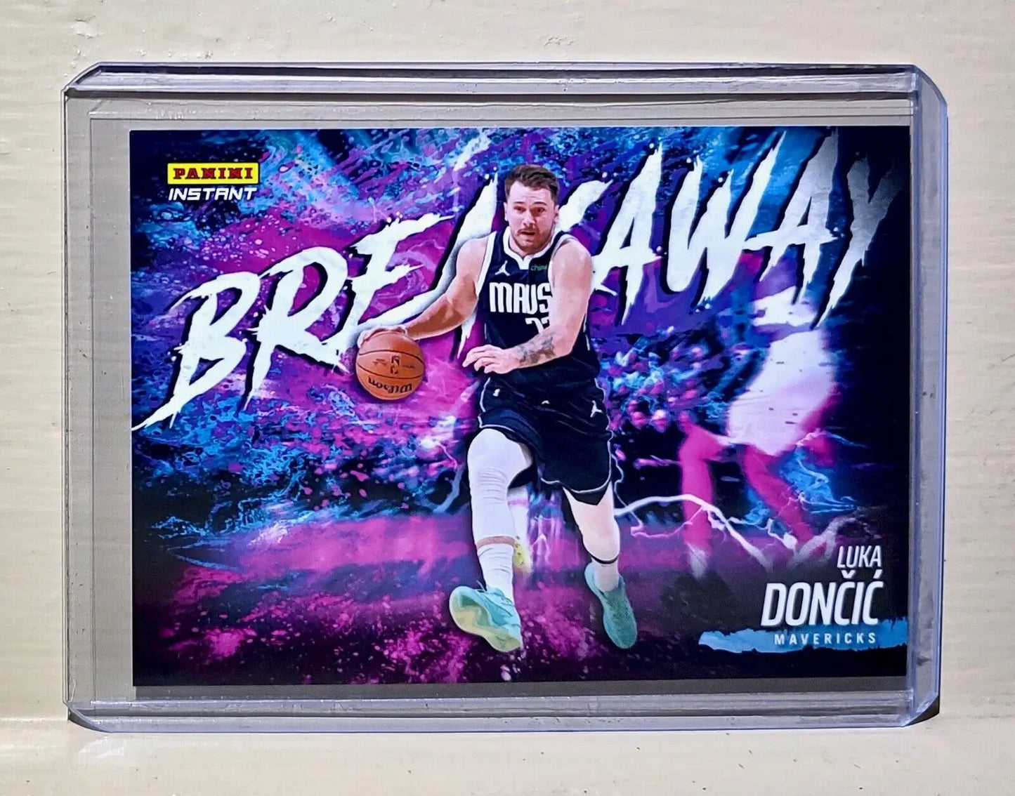 Luka Doncic 2023-24 Panini NBA Breakaway Basketball #14 Card 1 of 4085