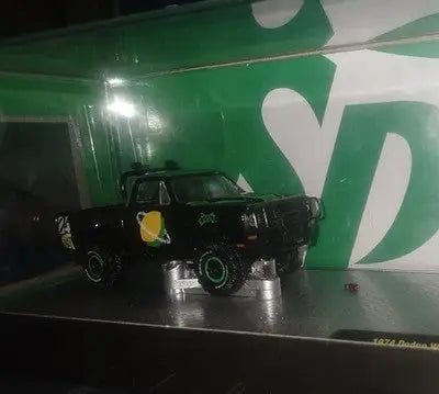 M2 Machines Hauler 1974 Dodge W200 Power Wagon 1970 Dodge Super Bee Sprite CHASE - Other
