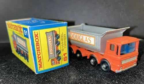 MATCHBOX NO # 51-C 8 WHEEL TIPPER ORANGE BODY DOUGLAS LABELS NMT - Action Figure & Toy