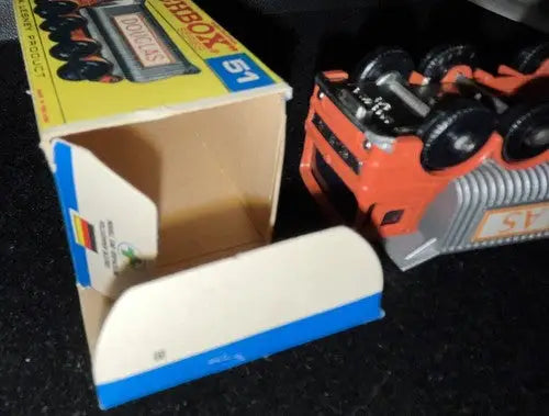MATCHBOX NO # 51-C 8 WHEEL TIPPER ORANGE BODY DOUGLAS LABELS NMT - Action Figure & Toy
