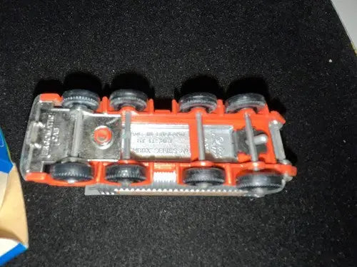 MATCHBOX NO # 51-C 8 WHEEL TIPPER ORANGE BODY DOUGLAS LABELS NMT - Action Figure & Toy