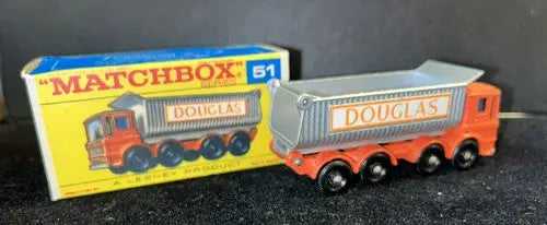 MATCHBOX NO # 51-C 8 WHEEL TIPPER ORANGE BODY DOUGLAS LABELS NMT - Action Figure & Toy