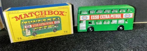 MATCHBOX NO # 74-B 74B Daimler Bus GREEN ESSO Extra Petrol 1966 NMT - Action Figure & Toy