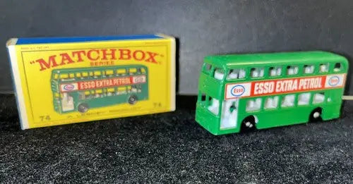 MATCHBOX NO # 74-B 74B Daimler Bus GREEN ESSO Extra Petrol 1966 NMT - Action Figure & Toy