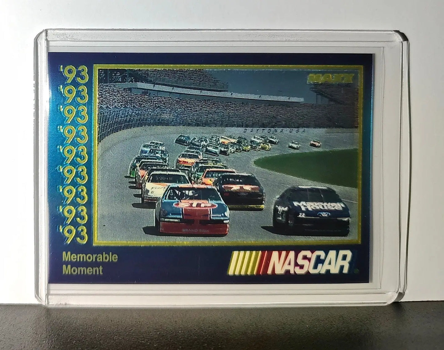 Memorable Moment 1993 Maxx Premier Plus Racing #57 NASCAR Card - Racing Card Single