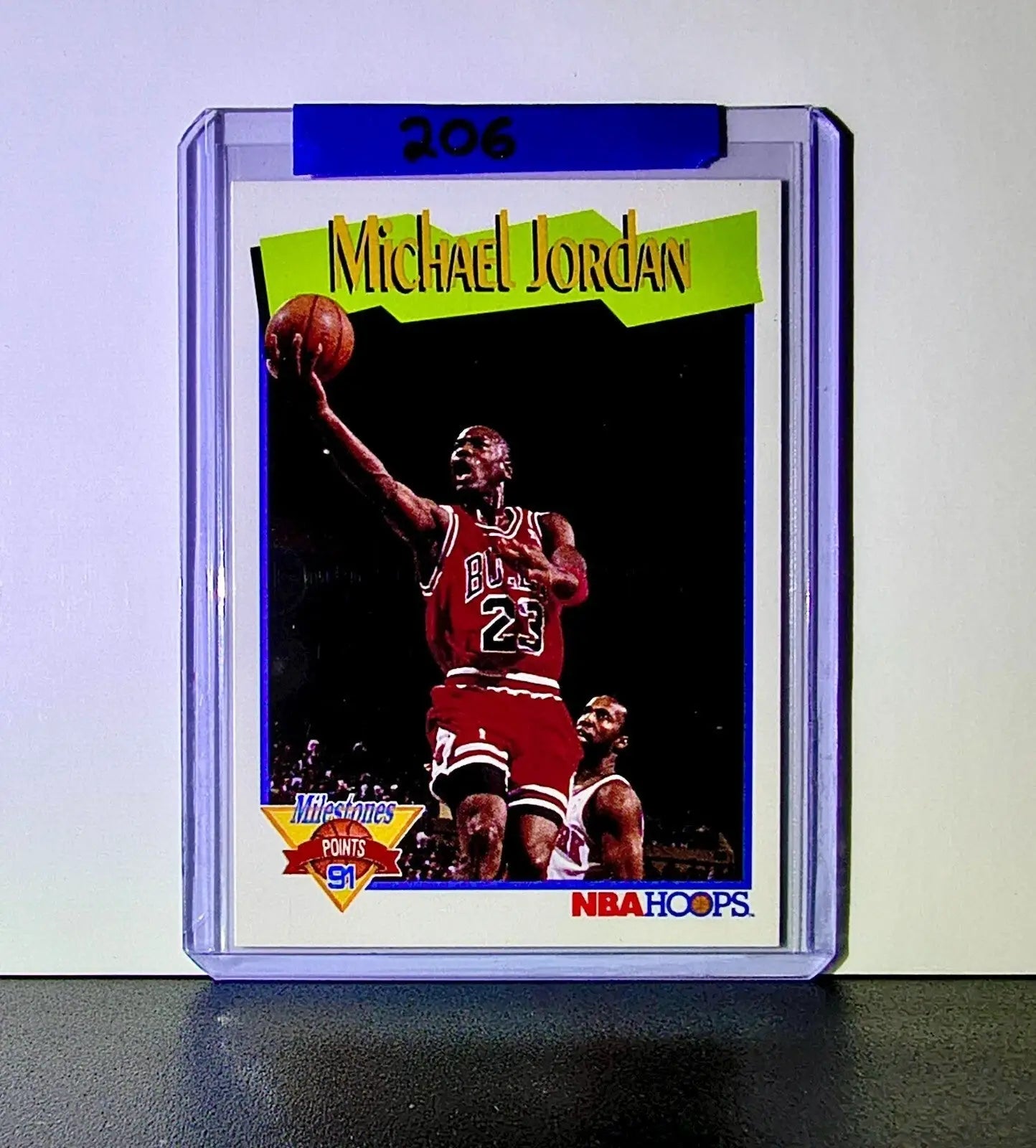 Michael Jordan 1991-92 NBA Hoops Milestones Points #317 Card Chicago Bulls - Basketball Card Single