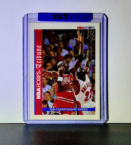 Michael Jordan 1992-93 NBA Hoops Tribune #TR1 Basketball Card Chicago Bulls - Basketball Card Single
