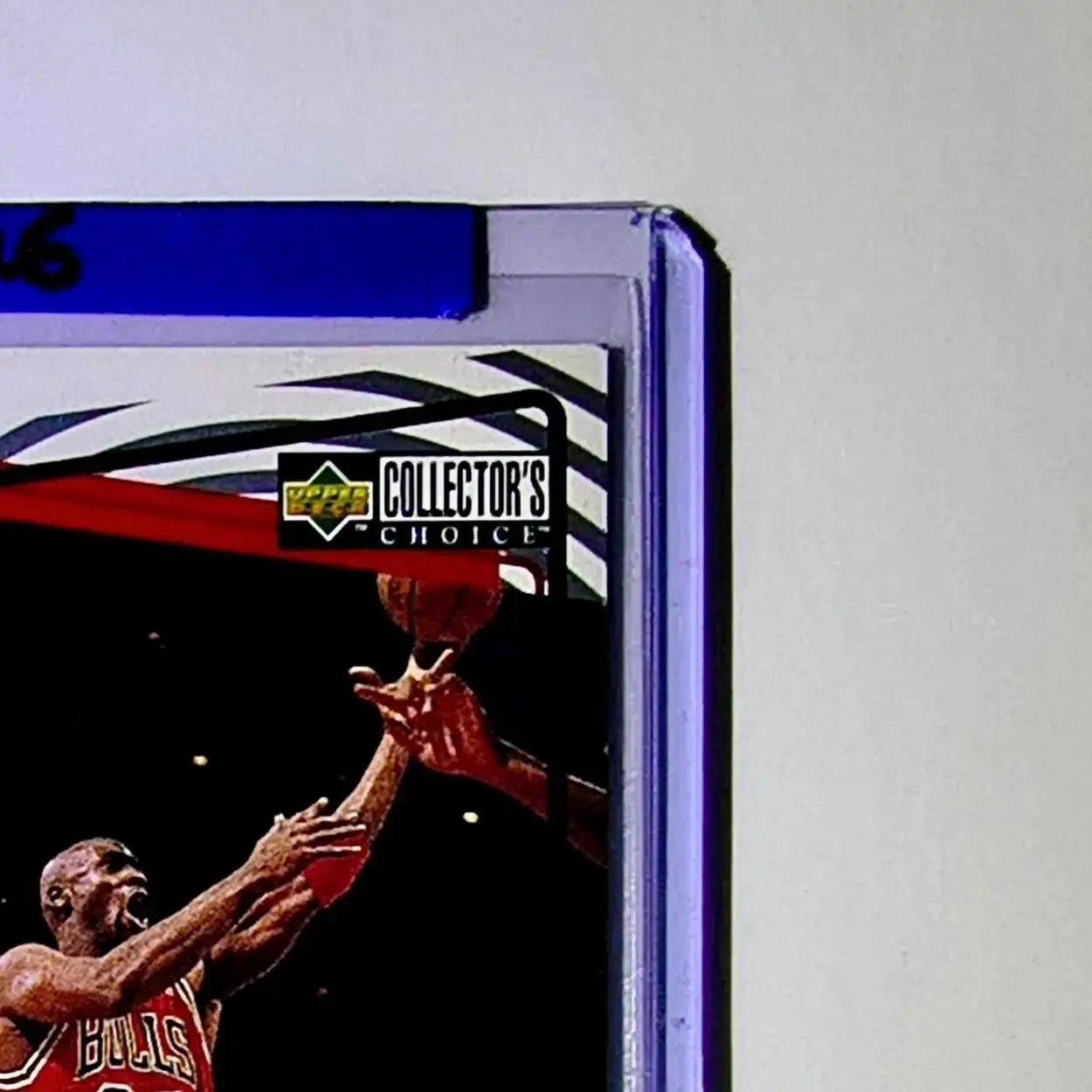 Michael Jordan 1997-98 Upper Deck Collector’s Choice Catch 23 #187 Card Bulls - Basketball Card Single