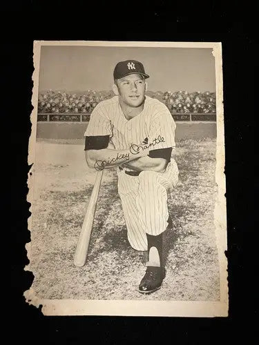 Mickey Mantle 1955 Mail Away Premium 5x7 Photo Picture RARE New York Yankees - Sports Memorabilia
