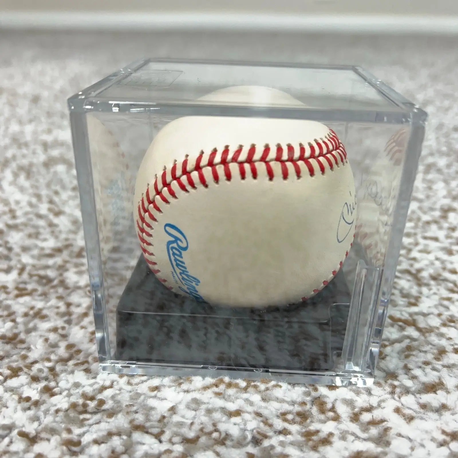 Mickey Mantle Autographed Baseball UV Case PSA DNA COA Authenticated HOF Auto