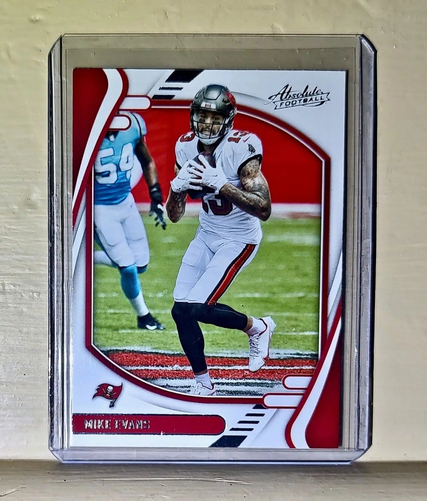 Mike Evans 2021 Panini NFL Absolute Football #93 Card Buccaneers - Football Card Single