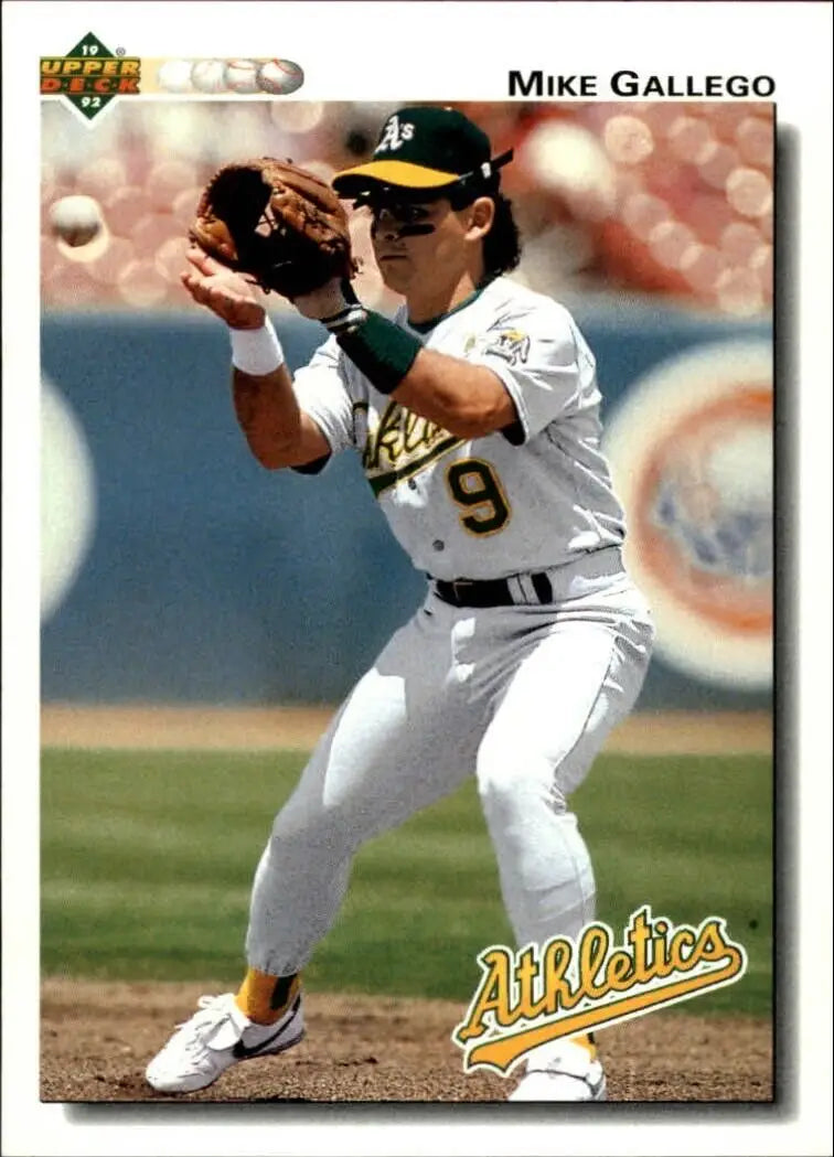 Mike Gallego 1992 Upper Deck MLB #193 Baseball Card Oakland Athletics - Baseball Card Single