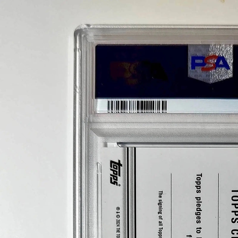Mike Quick 2023 Topps Chrome Purple Speckle Refractor 2/199 PSA 9 Auto 10 - Football Card Single