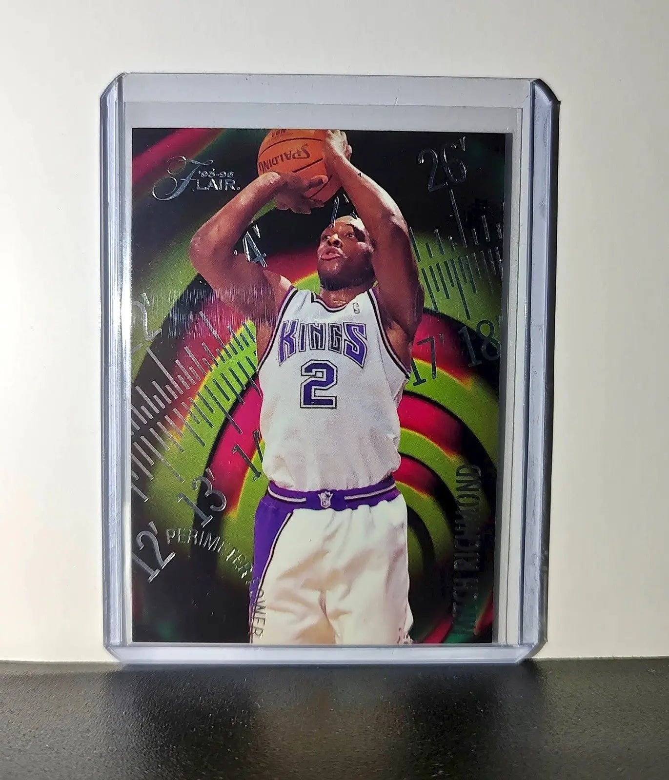Mitch Richmond 1995-96 Flair NBA #11 Perimeter Power Card - Basketball Card Single
