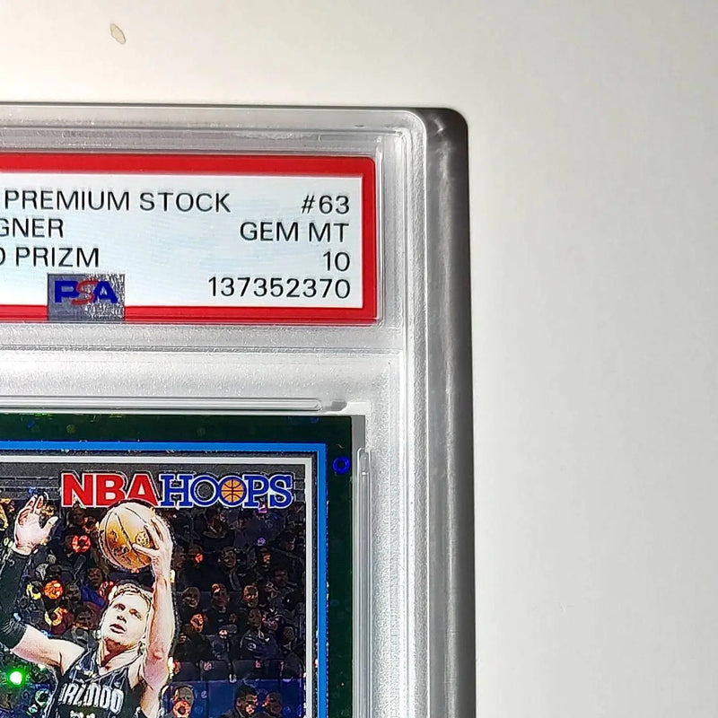 Moritz Wagner 2023 Panini Hoops Premium #63 4/5 Green Disco Prizm PSA 10 Gem