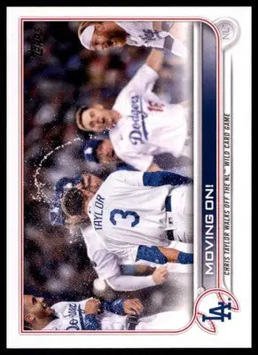 Moving On! 2022 Topps #238 Los Angeles Dodgers - Baseball Card Single
