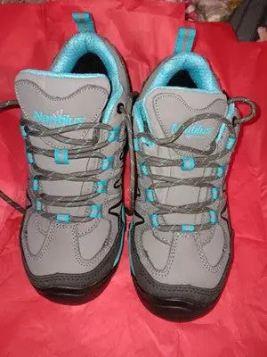 Nautilus size 6.5W Women’s Black Blue Lace Up Safety Toe Work Shoes Gently Used - Other