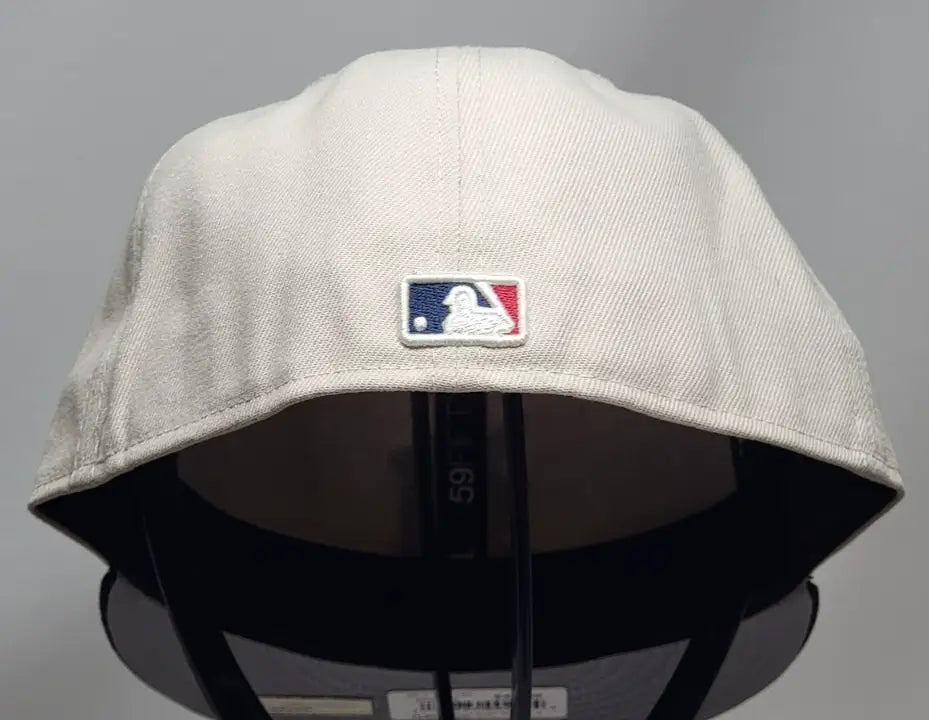 Beige MLB cap with Detroit Tigers logo from NEW ERA Detroit Tigers 4th of July collection