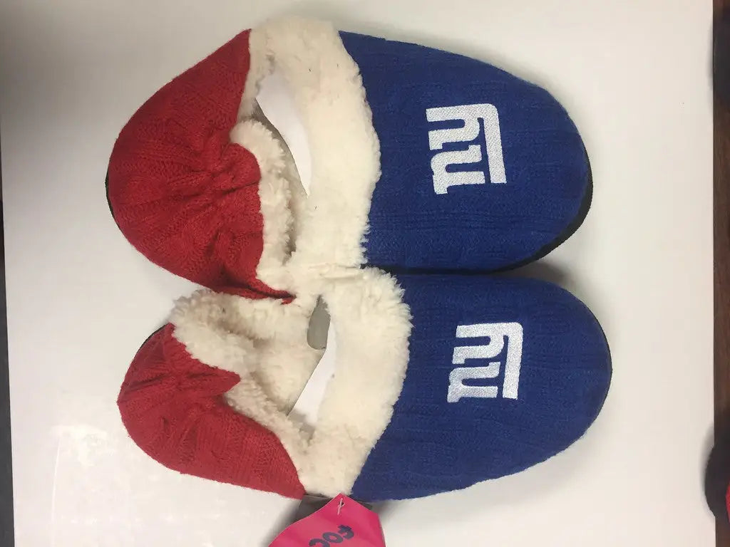New York Giants Womens Team Color Knit Moccasin Slippers with fuzzy lining in blue and red
