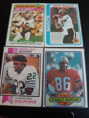 NFL superstars & HOFers- Vintage 8-card Topps lot. See full description! EX-EX+ - Football Card Single