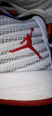 Nike Jordan B Fly BG 23 881446-101 Basketball Size US 5.5 Y White/Gym Red(R1) - Apparel