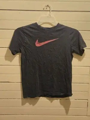 Nike T-Shirt Womens L The Nike Tee Black Red Swoosh Short Sleeve Cotton Logo - Apparel