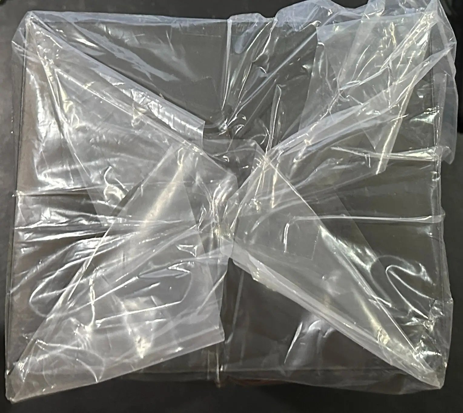 Box wrapped in clear plastic for Sister Succubus Illustrated PVC Fig Deluxe Edition