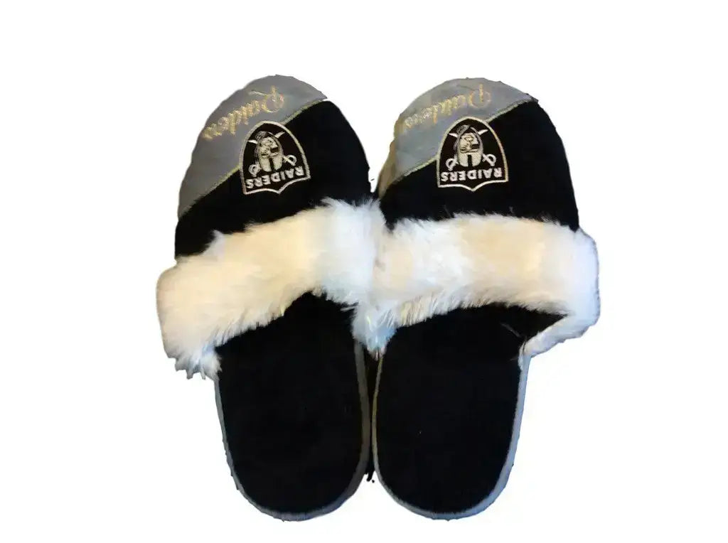 Oakland Raiders Women’s Team Logo Name Cursive Colorblock Slipper - XL (11-12)
