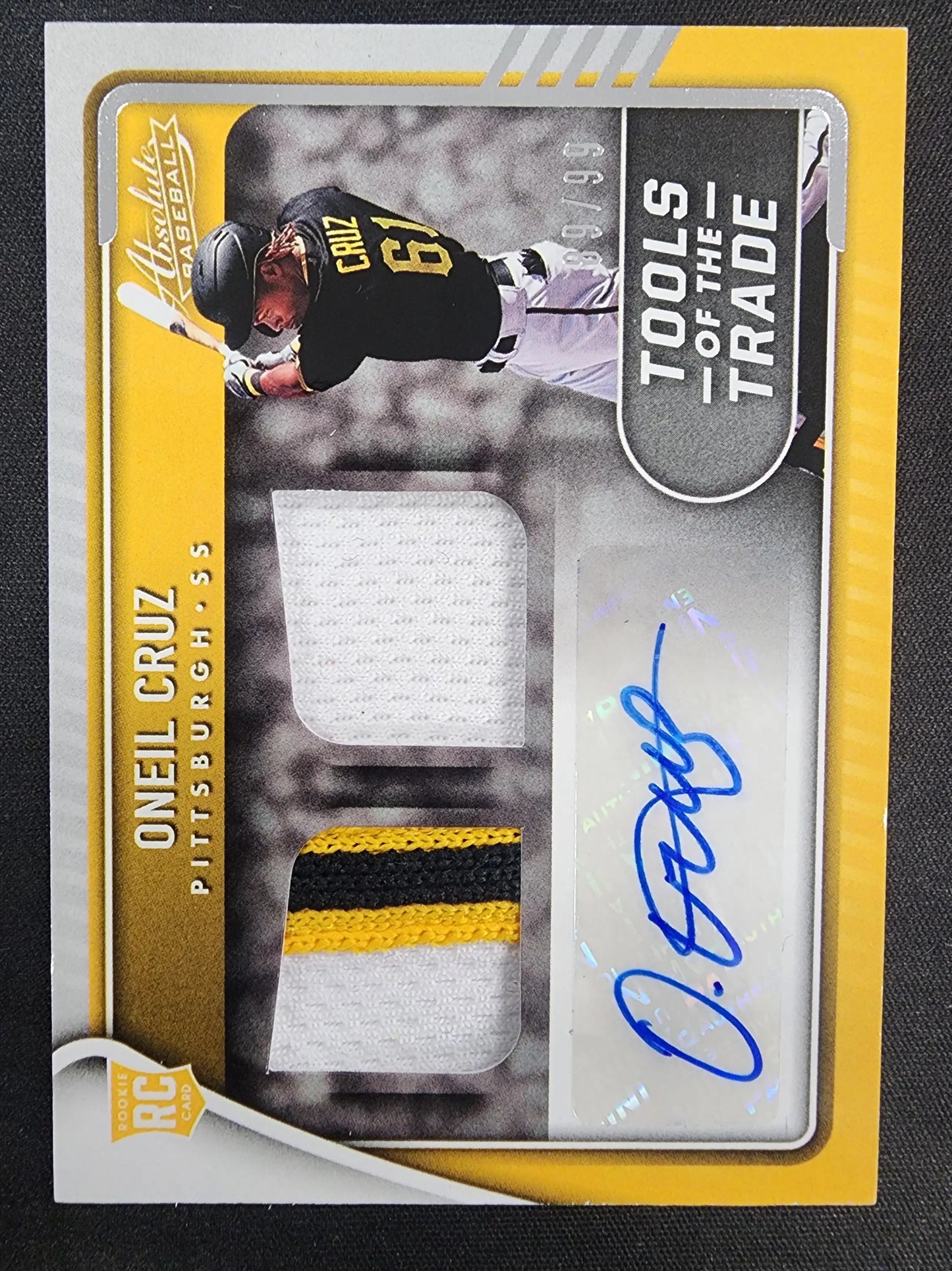 Oneil Cruz 2022 Panini Absolute Tools of the Trade Patch Auto #89/99 - Baseball Card Single
