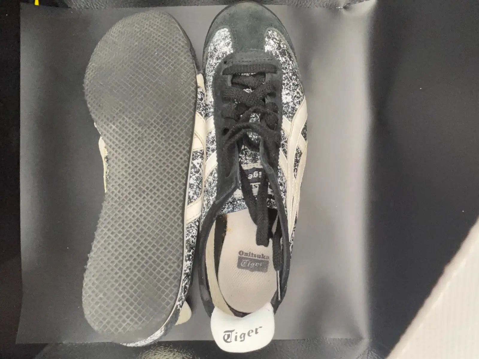 Onitsuka Tiger Mexico 66 HL7C2 Black White Paint Splatter Leather Mens 7 Wmns 9