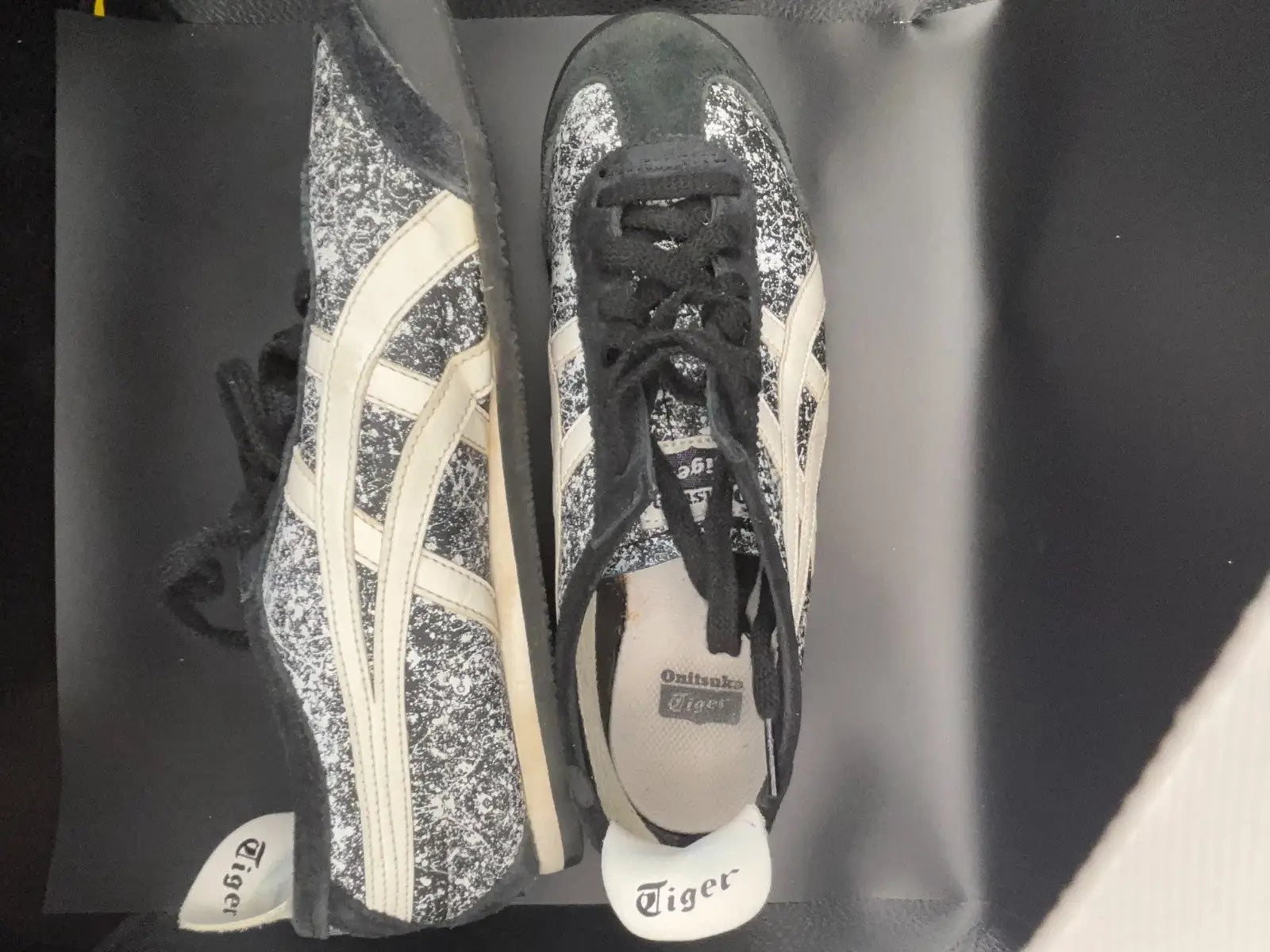 Onitsuka Tiger Mexico 66 HL7C2 Black White Paint Splatter Leather Mens 7 Wmns 9