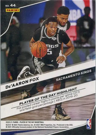 Sacramento Kings player basketball trading card Panini parallel base card De’Aaron Fox