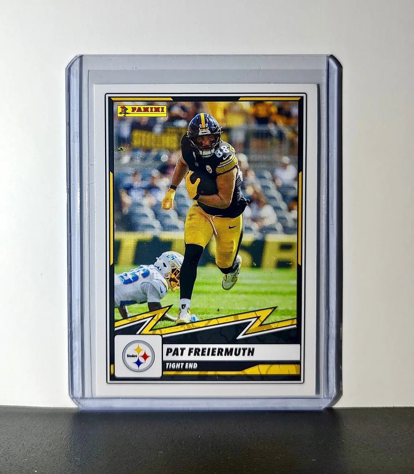 Pat Freiermuth 2025 Panini NFL #13 Sticker Card Pittsburgh Steelers - Football Card Single