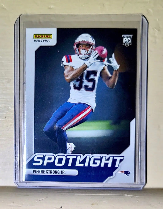 Pierre Strong Jr. 2022 NFL Panini #36 Spotlight Rookie Football Card 1/603 - Football Card Single
