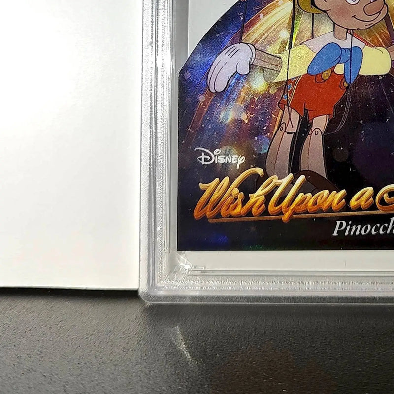 Pinocchio 2025 Topps Chrome Disney #W-1 Wish Upon A Star Die Cut Pinocchio PSA 8 - Non-Sports Card Single