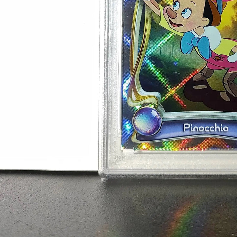 Pinocchio 2025 Topps Disney Wonder #7 Winter Variant Card Pinocchio PSA 8